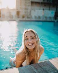 Y All Haven T Played Marco Polo With Your Parents And Realized They Weren T There Anymore And It Shows Swimsuits Photoshoot Poses Photoshoot