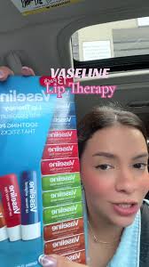 Yo y mis necesidades no necesarias 😮‍💨😅 los han probado ????  #elsalvador🇸🇻 #compras #pricesmart #vaseline #lipterapy #hidratación  #recomendaciones #creandocontenido #foryou