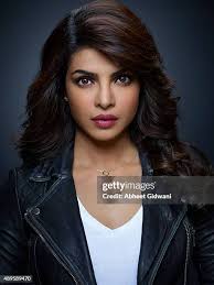 282 Alex Parrish Photos & High Res Pictures