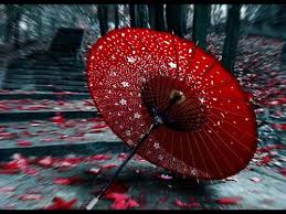 Both silk and paper umbrellas have been used in asia for centuries as protection from the rays of the sun. Top 10 Must Have Japanese Souvenirs Japanese Umbrella Red Umbrella Umbrella Art