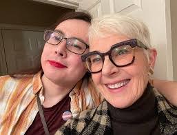 Laurie Beauchemin's Instagram, Twitter & Facebook