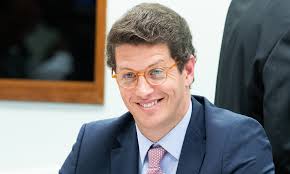 Renuncia el ministro de ambiente de brasil, ricardo salles, investigado por la deforestación de la amazonía. Relembre A Trajetoria De Ricardo Salles Um Equilibrista Na Devastacao Cartacapital