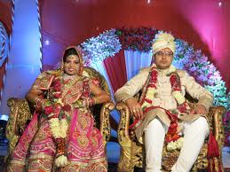 Weiße kleider, schöne kirchen, viel familie und sehr viel. Opfern Schmausen Feiern Eine Indische Hochzeit Elephants And Tigers