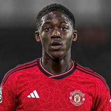 🚨 Kobbie Mainoo demanded around £180,000 a week during new contract talks,  Man United were unwilling to meet those terms. He is unlikely to leave  United with what time left in the