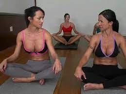 Porno Yoga porn videos at Xecce.com