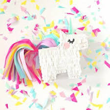 Comme A La Kermesse Marie Claire Diy Pinata Pinata Licorne Pinata Maison