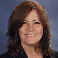 Lori Aden's Instagram, Twitter & Facebook