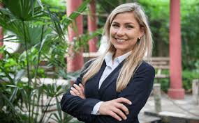 How MBA Case Studies Teach Students To Do Business In China