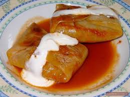 Golubtsi Sind Mit Hackfleisch Gefullte Kohlrouladen Vegetarier Konnen Das Fleisch Durch Gemuse Oder Pi Rezepte Russische Gerichte Kohlrouladen Mit Hackfleisch