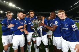 Welcome to yet another everton website!!! Bowler Strike Seals Pl2 Title For Everton