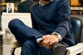 It's officially time to pull out all those sweaters you shoved into the back of your closet last season. Men S Cable Knit Style Famous Outfits