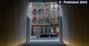 Save on monthly parking and conveniently check out without having to stop and pay, with a monthly parking key card. The Hidden Perk That New York S Mega Rich Now Demand The New York Times