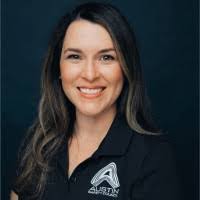 Sarah Vara's Instagram, Twitter & Facebook