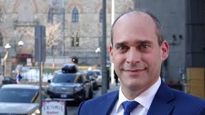 Guy Caron termine au dernier rang