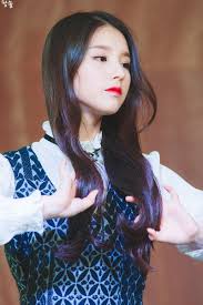 Heejin Loona Photography Inspo Girl Photos Korean Girl Groups