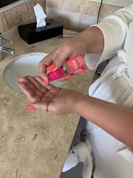 Review of the lee stafford cactus crush haircare collection featuring the shampoo, conditioner, dazzle drops and moisture mask from boots. Lee Stafford Coco Loco Long Tong Review Whatlauraloves