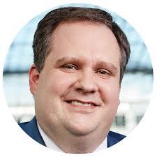 Robert Kunzmann's Instagram, Twitter & Facebook