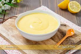 La crema pasticcera o semplicemente crema è preparazione di base dolce tipica della pasticceria italiana a base di latte, uova seguite questa ricetta crema pasticcera con tutti i trucchi passo passo realizzerete la crema più buona mai preparata in soli 5 minuti esatti proprio come in pasticceria! Crema Pasticcera Senza Uova