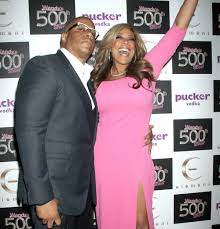 This is mainly because the stock was one of the most mentioned names on the wallstreetbets message board overnight. Wendy Williams Has Returned To Estranged Husband Kevin Hunter Well Sort Of Celebritytalker Com