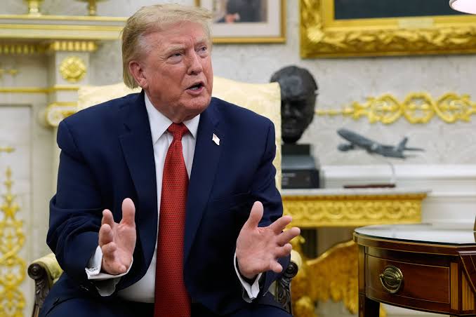 Donald Trump tells CNN reporter to be quiet in Oval Office; White House escalates attack by invoking her children.