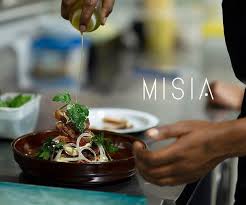 This colombia food guide, gives all the necessary information of what to eat and drink in colombia and the absolute best places to find it. I5pttfhgggg5am
