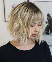 New Full Fringe Chin Length Haircut Styles For Women To Look Astonishing Styles Beat Wavy Bob Haircuts Latest Bob Hairstyles Bob Haircut With Bangs