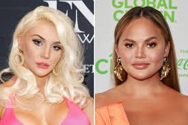 Chrissy teigen has issued a lengthy response and apology after being accused of bullying reality tv personality courtney stodden earlier this year. Chrissy Teigen Exits Netflix S Never Have I Ever Amid Courtney Stodden Drama