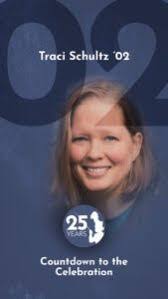 Traci Schultz's Instagram, Twitter & Facebook