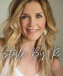 Talk about #facecard 🫢 These ladies looked absolutely stunning for Rachael's  day. Done up by @bitoblonde (hair) & @rebecca.rawbeautie (makeup). Can I  get a OMG! ⬇️🤯