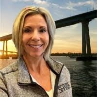 Tracy Everhart's Instagram, Twitter & Facebook