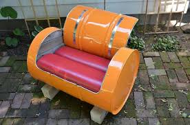 Pin De Kev Hill Em Whites Modern Industrial Barril Latas Moveis Legais