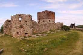 Bornholm.info provides you with useful hints on great restaurants, where you either can have a solid and inexpensive family dinner or enjoy a perfect. Rund Bornholm Adac Skipper Portal