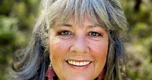 Mariah Silva's Instagram, Twitter & Facebook