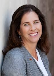 Anna Marston's Instagram, Twitter & Facebook