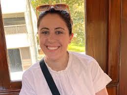 Kara Walters's Instagram, Twitter & Facebook