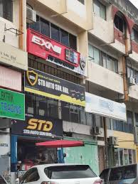 Namun bagi pemilik kereta yang masih berada di pasaran, jika kiraan harga barang half cut melebihi separuh harha baru, dinasihatkan agar beli barang alat ganti kereta yang baru. Kedai Sparepart Motor Simpang Lima Klang Bakemotor Org