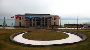 Başbakan, cumhurbaşkanınca türkiye büyük millet meclisi üyeleri arasından seçilir ve görev süresi boyunca çankaya köşkü'nde ikâmet ederdi. Van A Yapilan Cumhurbaskanligi Kosku Nun Maliyeti Dudak Ucuklatti Politika