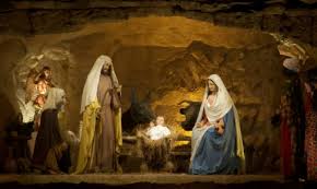 Frequentano corsi di italiano in italia o all'estero.è costruito seguendo un approccio in contatto con una lingua più complessa ed articolata. Cele Mai Frumoase Traditii De Craciun De Pe Mapamond