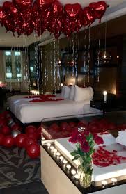 Just like this picture, going traditional means using red, heart pattern, and warm many couples room ideas always incorporate lighting fixtures to set the mood. Romantic Dinner Romantic Hotel Room Ideas For Him Novocom Top