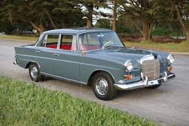 1965 Mercedes Benz 190c Mercedes Clasicos Mercedez Benz Carros Clasicos