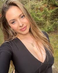 Te envío un saluditoo! Hola cómo estás! Que tengas un lindo sábado😍 Te  envío un beso y abrazos🫂😍