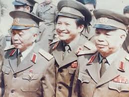 Ông xuất thân từ những khóa đầu tiên tại trường võ bị quốc gia. Vá»‹ TÆ°á»›ng Tráº» Nháº¥t Toan Quan Ká»ƒ Vá» Láº§n Ä'áº§u Ä'Æ°á»£c Gáº·p Ä'áº¡i TÆ°á»›ng Vo Nguyen Giap Tin Tá»©c Má»›i Nháº¥t 24h Ä'á»c Bao Lao Ä'á»™ng Online Laodong Vn