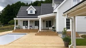 Die Umgebungsarbeiten Wie Aus Einer Baustelle Ein Garten Entsteht Beachhouse Living In 2020 New England Hauser England Hauser Schwedenhaus