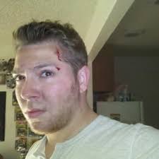 Ash vs. Evil Dead: The Complete First Season : Campbell, Bruce, Lawless,  Lucy, Jones, Jill Marie, Santiago, Ray: Amazon.nl