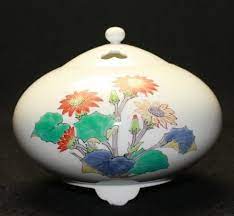 代購代標第一品牌 樂淘letao 本物保証名品人間国宝十四代酒井田柿右衛門本人作濁手柿文一輪生完品瑕疵無共箱共布栞付重要無形文化財