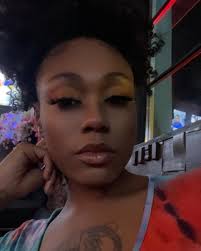 Ms Kake 🧁 (@embrassemoii) • Instagram photos and videos