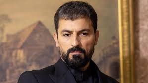 Adım Farah günü değişti! Adım Farah yeni bölümü yeni gününde! 19. bölüm  izle!