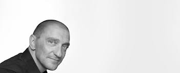 Rodolfo dordoni, architect and designer, was born in milan in 1954. Discover Rodolfo Dordoni S Table Selection Experience European Art De Vivre