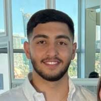 Raymond Hekeik's Instagram, Twitter & Facebook