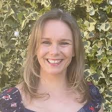 Clare Porter's Instagram, Twitter & Facebook